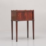 1045 8497 LAMP TABLE